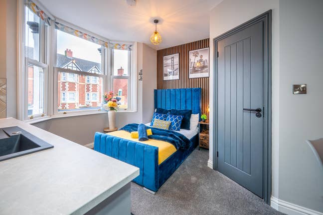 Great Brand New Property⭐️Studios&Ensuite Rooms Main Photo