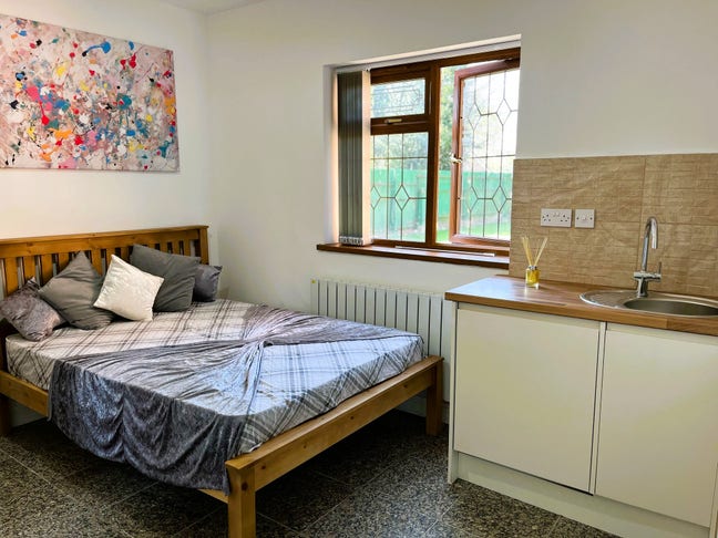 Luxury Grand Master | En-Suite Room | Kitchenette Main Photo