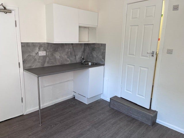 Recently Refurbished Studio Inclusive Of Bills Main Photo