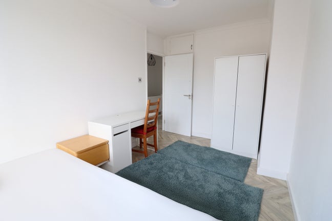 2 Rooms Available for January in King Cross!! Main Photo