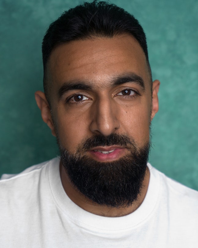 Professional looking for a flat share  Main Photo