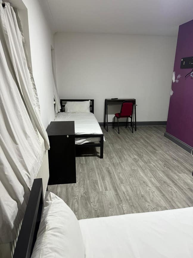 2 Master  Double Room  to  let  in  Barking,  IG11  Main Photo