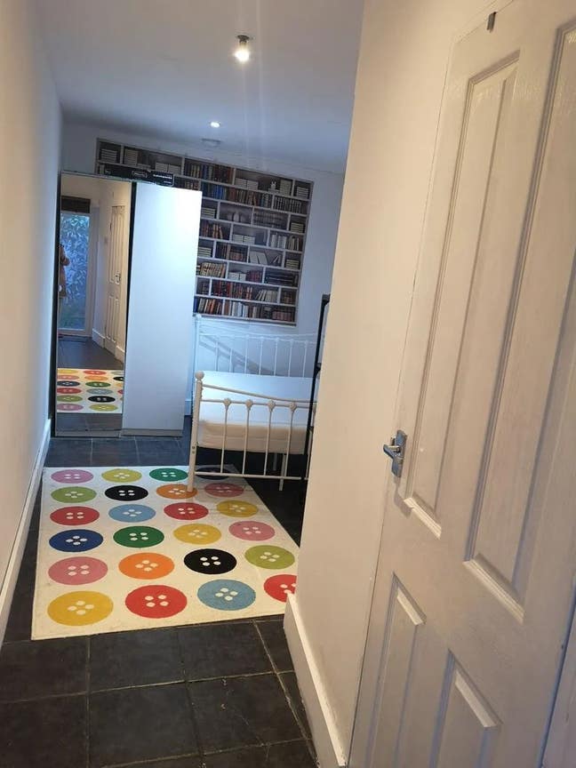 Studio Room to Let – Edward Ave E4 - £800 Main Photo