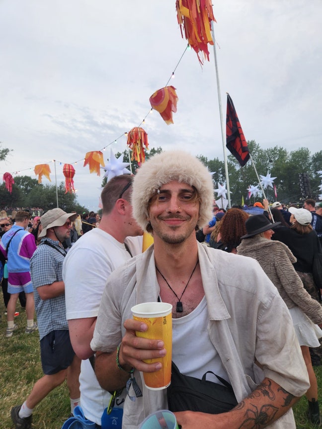 Make 27 looking for room around central/SW London Main Photo