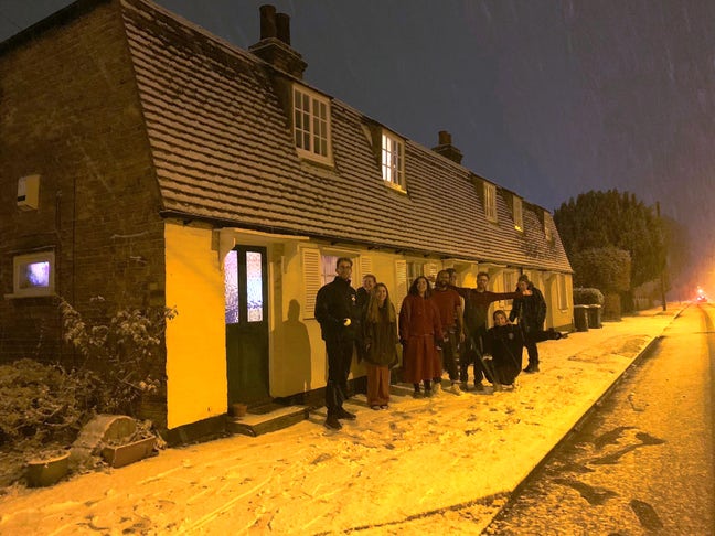 Friendly cottages looking for new housemate Main Photo