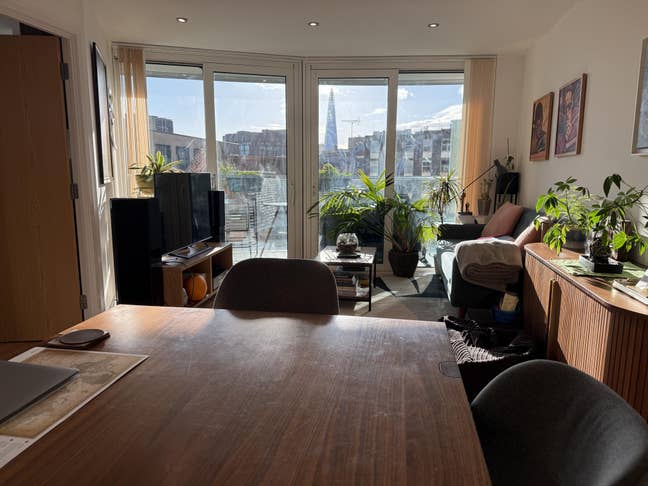 Ensuite room available 1,2, or 3 nights a week Main Photo