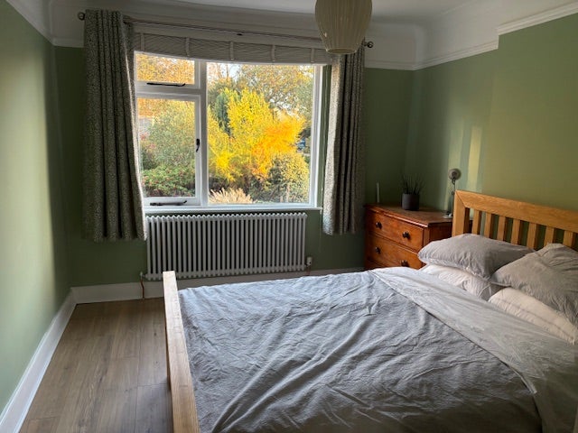 Bright Double Room in Charming East Dulwich House Main Photo