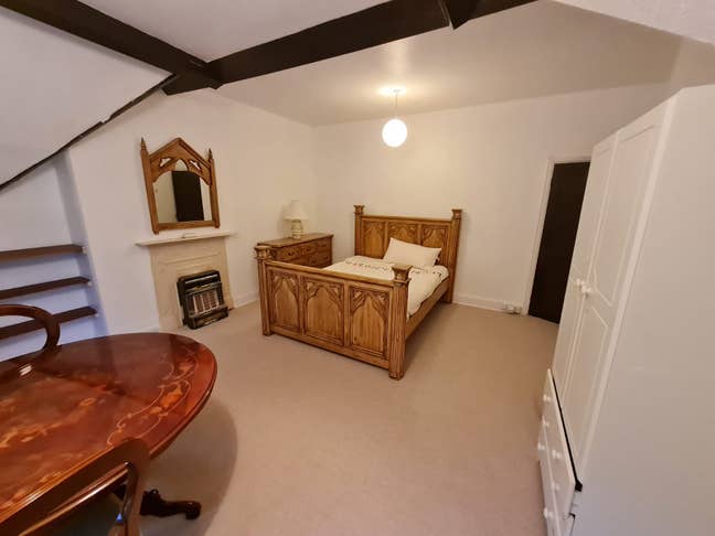 Very Large Rooms In Abington Main Photo