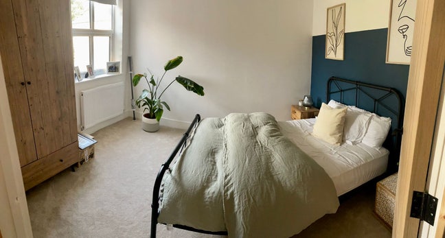 Double Room - Professional Houseshare Main Photo
