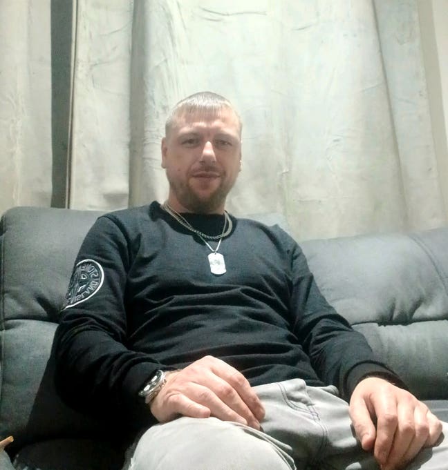 39 year old Male seeks a single or double room Main Photo