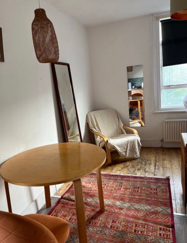 Beautiful South Facing Studio Room in Harringay Main Photo