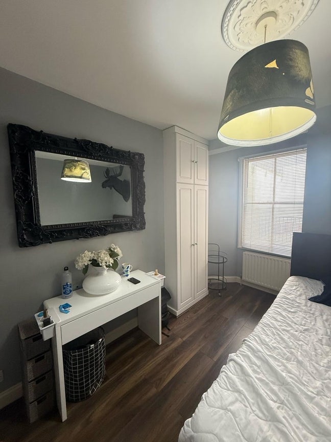 Double Room Available – Central Brighton |650|  Main Photo