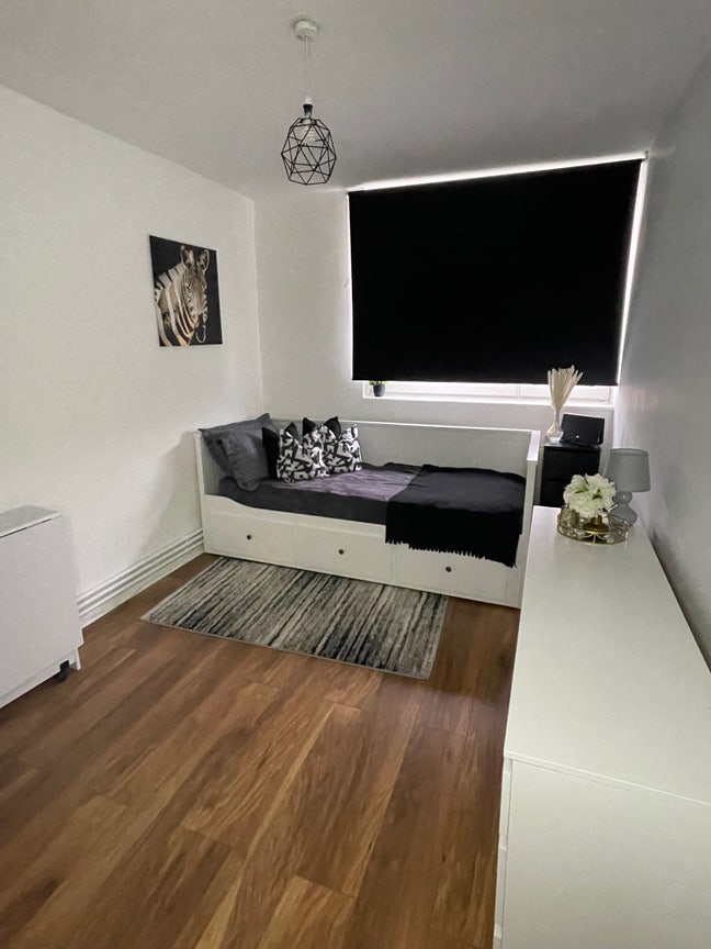 Spacious double room in Abbeywood | £725 bills inc Main Photo