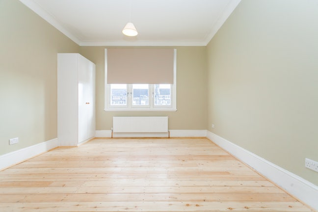 All Bills Included - Large Double Room Unfurnished Main Photo