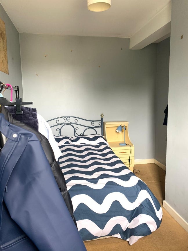 Room to Rent – 2-Bedroom Flat in Aldershot (Live-i Main Photo