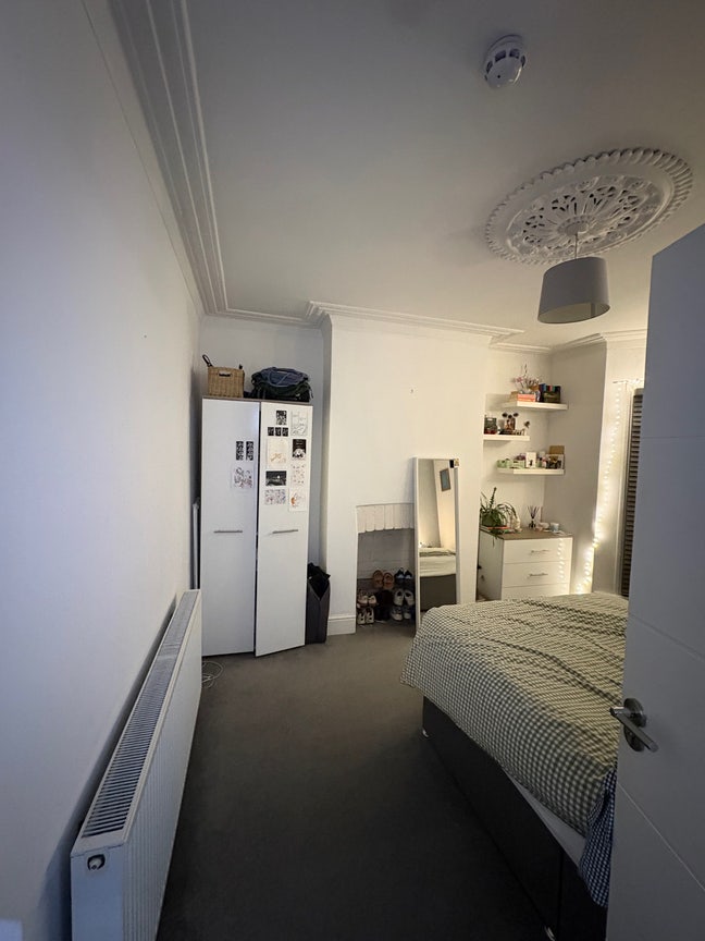 Double room available  Main Photo