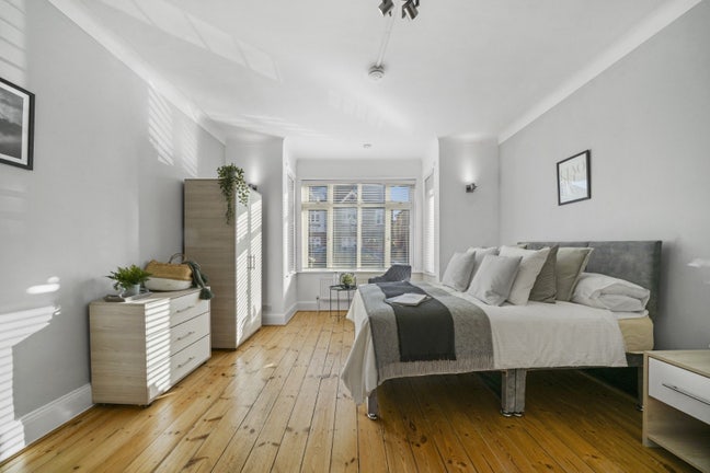 ⭐️! Very cosy Ensuite room in leafy Northfields⭐️ Main Photo