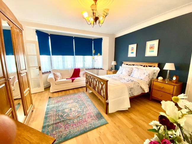 Very Large Double Studio Flat Main Photo