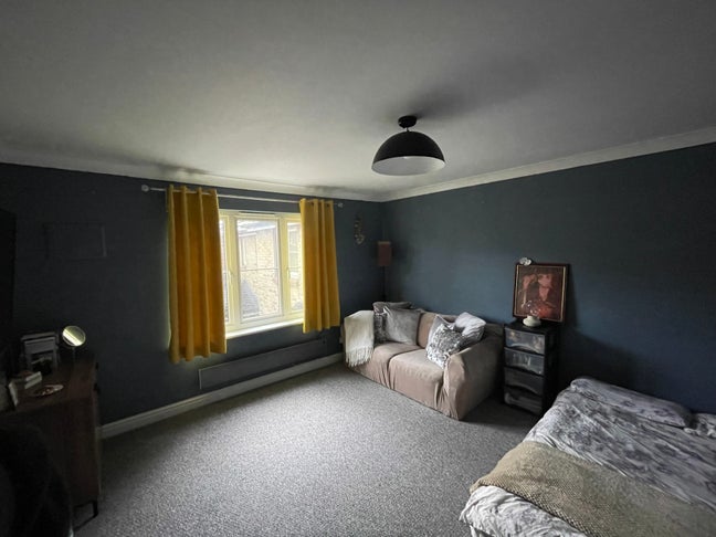 Maisonette flat in quiet area close to centre  Main Photo