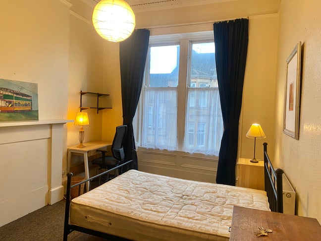 Double room in west end near Byres Road Main Photo