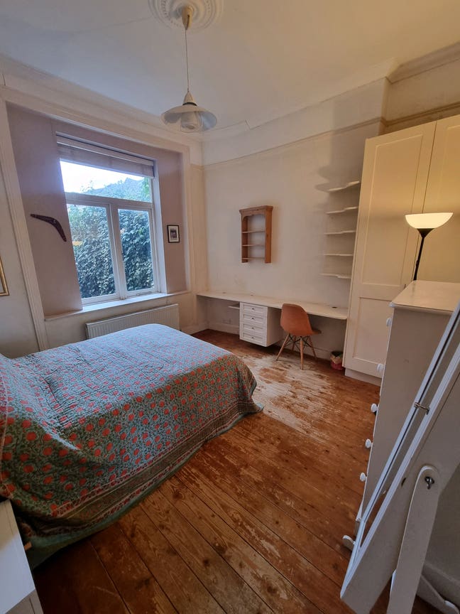 Large furnished double room in N4 £1100 bills incl Main Photo