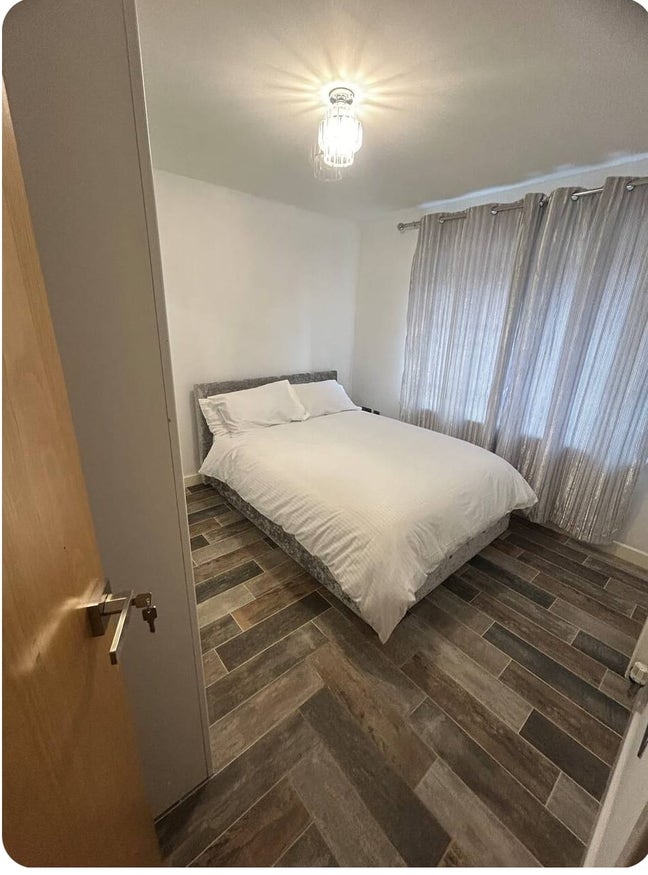 Double bedroom to rent  Main Photo