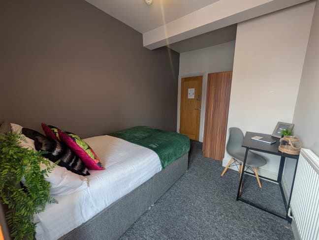 🔥Modern Rooms • Flexible Stay • 1 Month Free!🔥 Main Photo