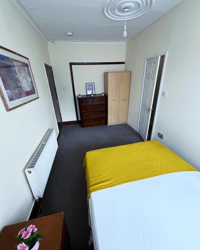 Amazing en-suite in Wembley available now Main Photo