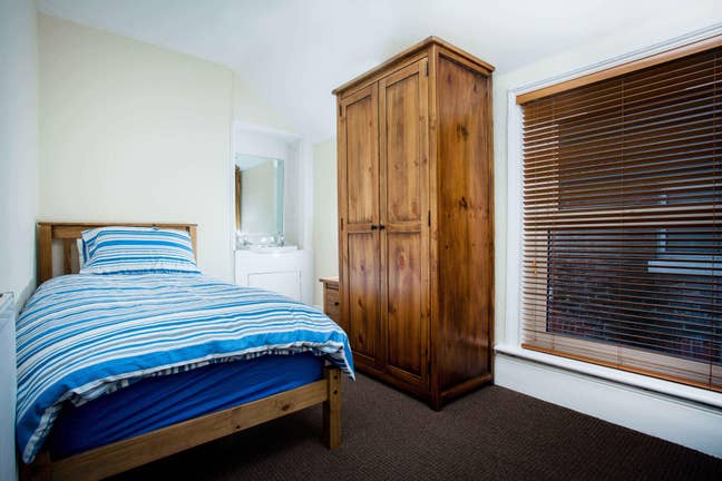 Rooms to Rent, All Bills Included, No Deposit,Furn Main Photo