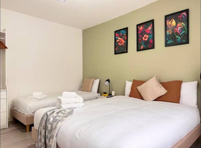 Studio 4 - 13 GC Main Photo