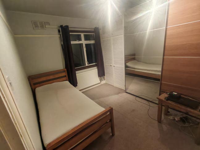 Double Room,Close to Station,2.5G Internet,Parking Main Photo