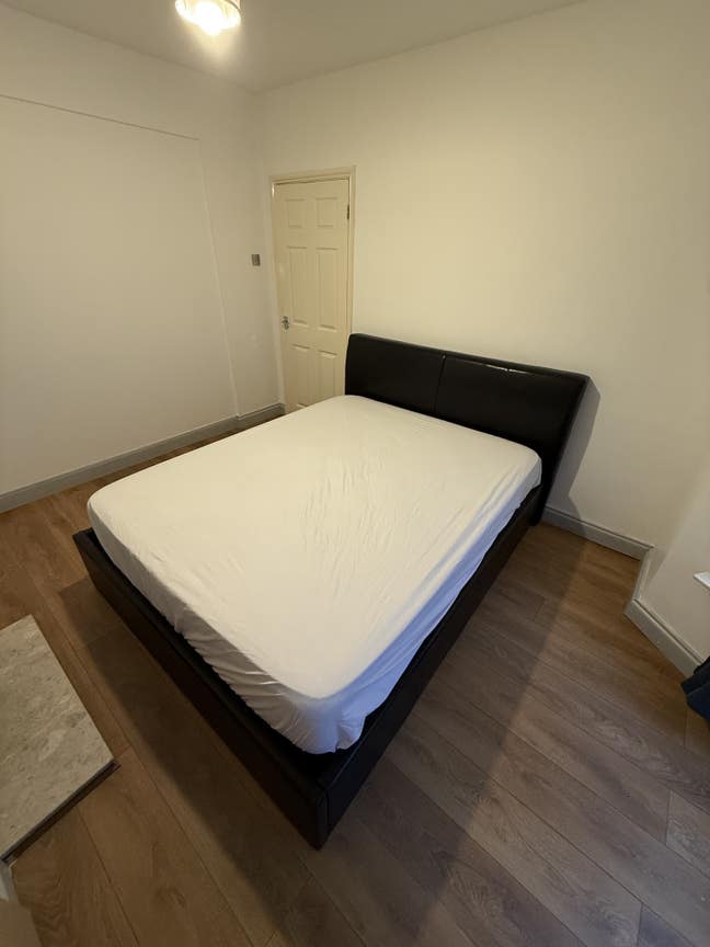 Double room for rent Main Photo