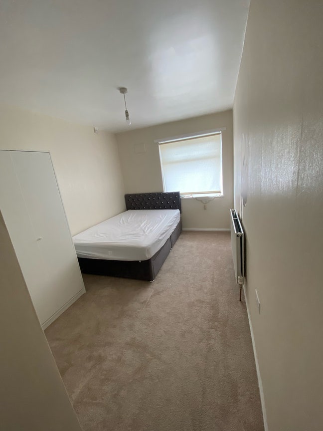 Single Room for rent  Main Photo