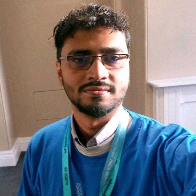 Professional Male seeks a single or double room Main Photo