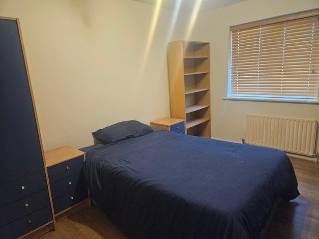 A Specious Double Room in a convenient location Main Photo