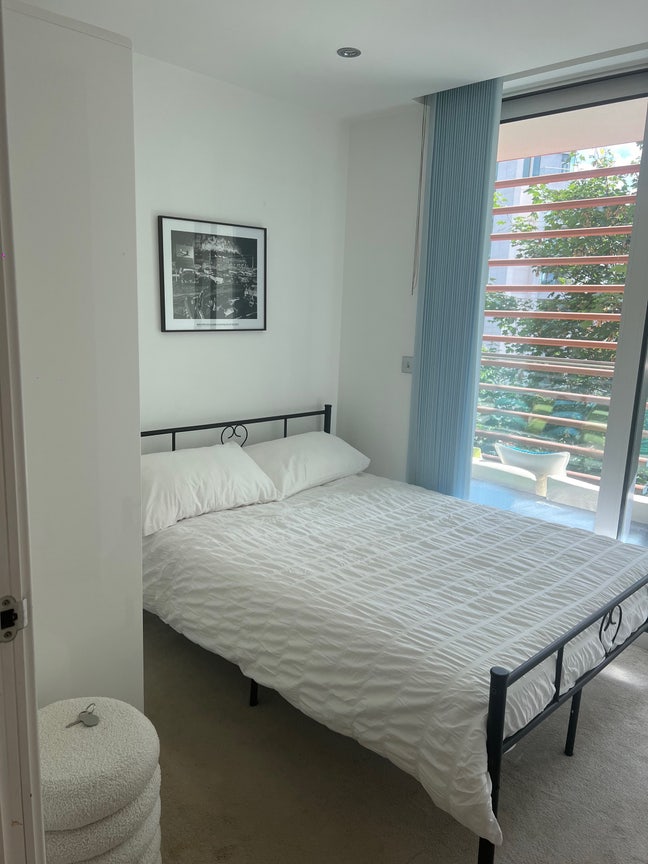 Furnished Double Room and Private Bathroom Putney Main Photo