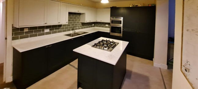 1 Double En-Suite Student Room + Parking, Main Photo