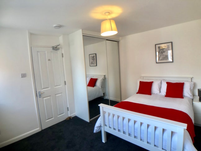 Lovely Double Room - Whiteley Side of Fareham Main Photo