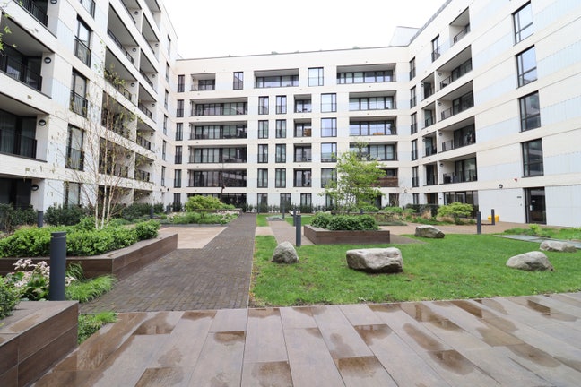 New build in Shoreditch: Gym + Lounge + roof top Main Photo