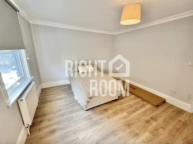 6 Brilliant NEW Rooms - 2min to DLR - Asda Nearby Main Photo