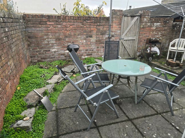 Heart of Exeter-superb ensuite room Main Photo