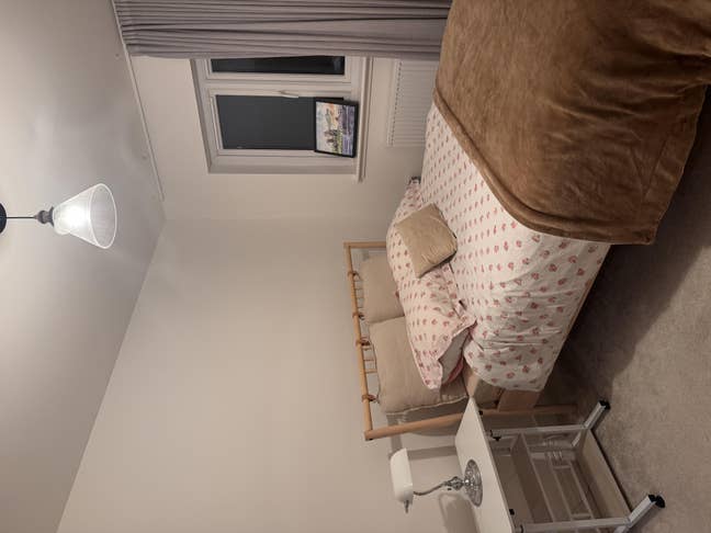 Double room to let Main Photo