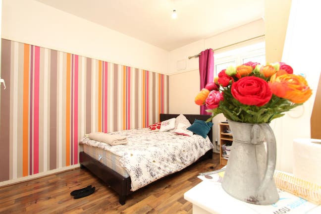 Beautiful Rooms in Old Street--Reserve Now!! Main Photo