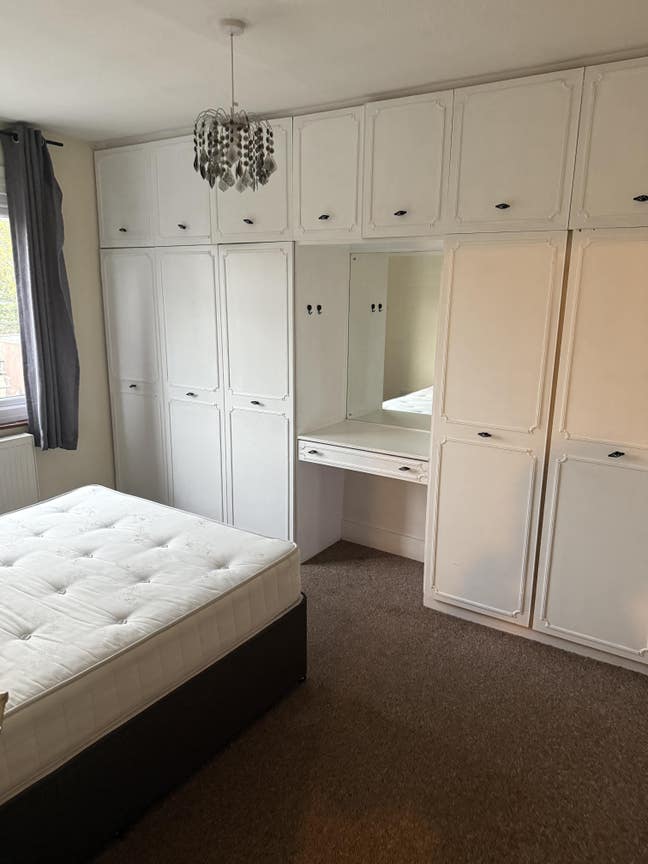 Flatmate wanted Main Photo