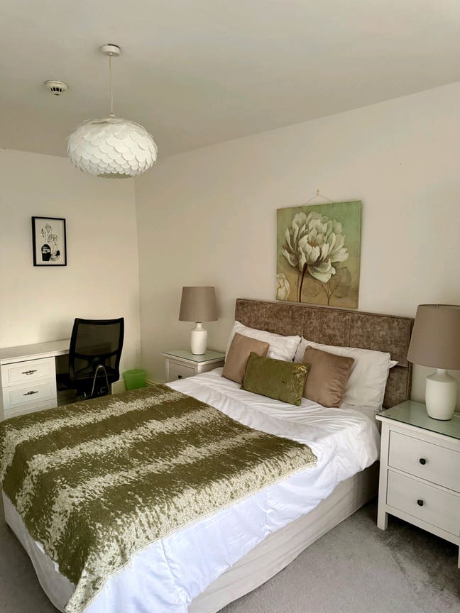 Double room Uplands in quiet house bills included Main Photo