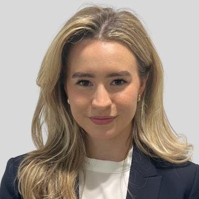 We are a couple aged 23 and 25, looking for e... Main Photo