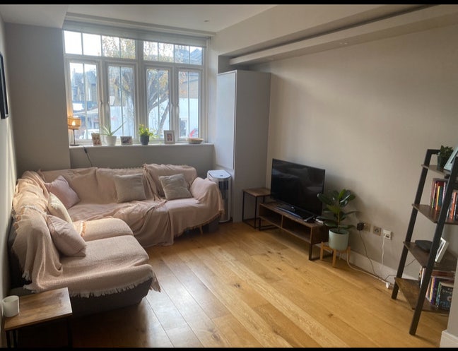 Double room available in Leyton  Main Photo