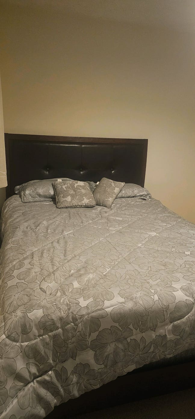 Room to rent Main Photo