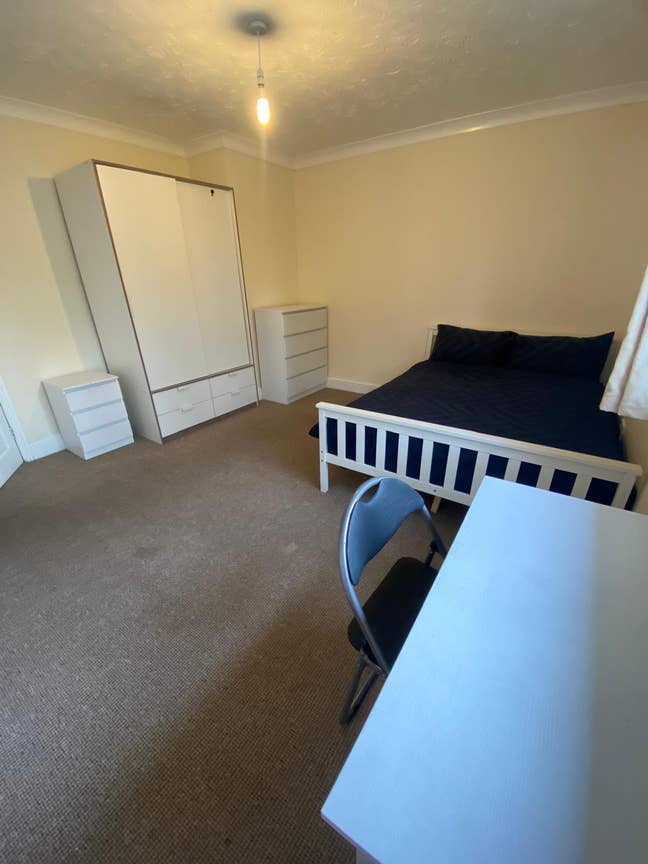 Double Rooms Available in NR4 from £575 Main Photo