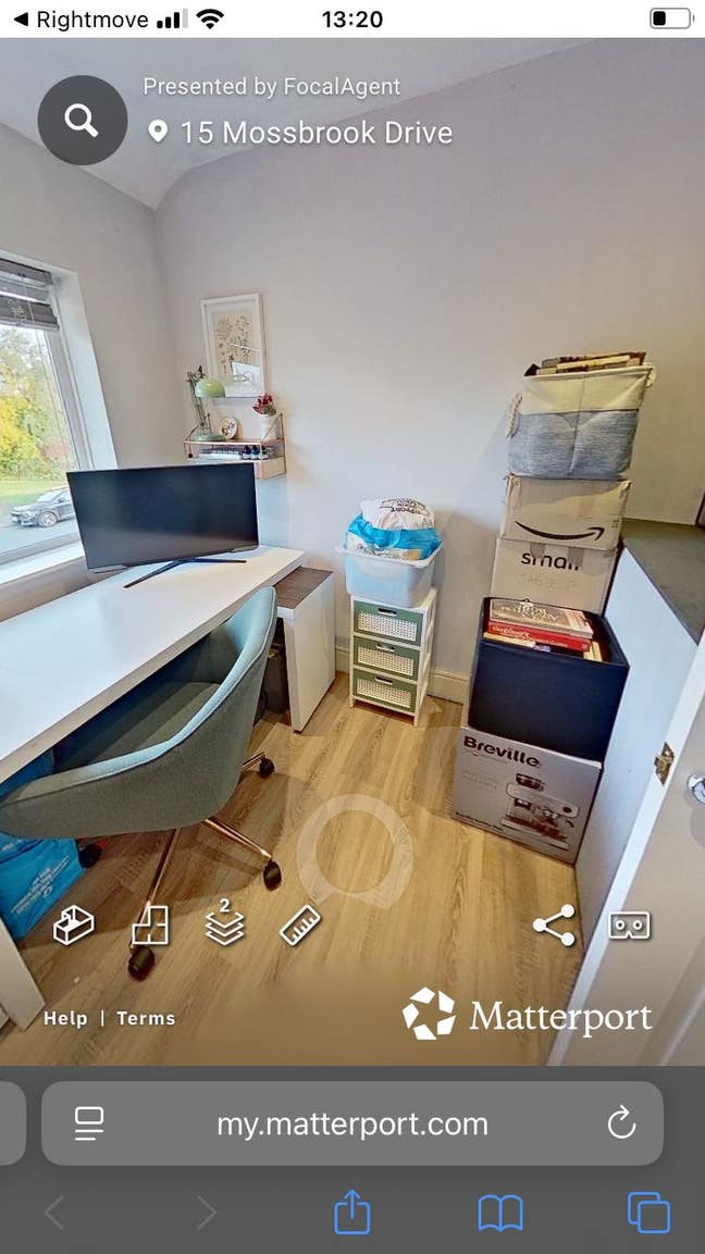 Looking for a lodger near Bolton and Manchester  Main Photo